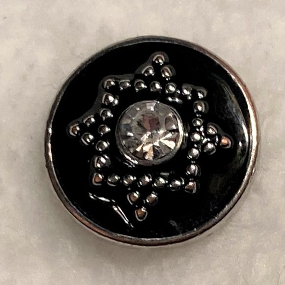NWOT Snap Button Charm Silver Crystal Black Sparkle Star Snap - Picture 2 of 5